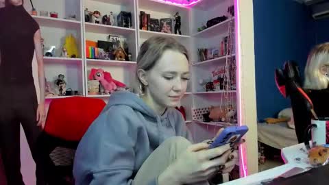 Snapshot of holy_rumi chatting on 01.09.26 Rumi online show from 01.09.26