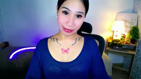 holy_samyx online show from 10.13.25