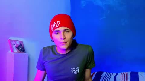      online show from 02.01.25