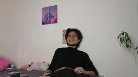 Snapshot of holy_taby_ chatting on 05.10.26 online show from 05.10.26