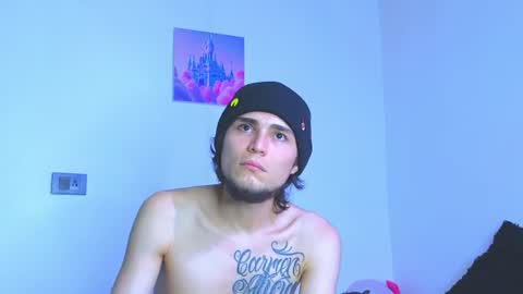 Snapshot of holy_taby_ chatting on 07.12.26 online show from 07.12.26