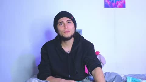 Snapshot of holy_taby_ chatting on 07.20.26 online show from 07.20.26