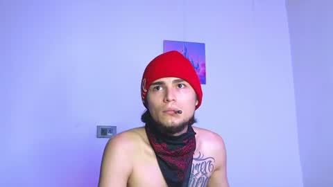Snapshot of holy_taby_ chatting on 07.20.26 online show from 07.20.26
