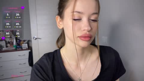 Vio online show from 12.20.24