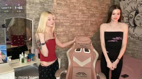 Vio online show from 12.21.25