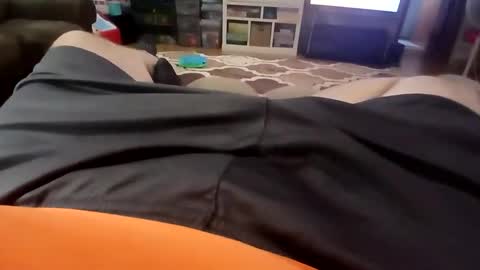 holycannoli123 online show from 10.08.25