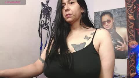 Snapshot of holydeath_1 chatting on 05.31.26 Milena online show from 05.31.26