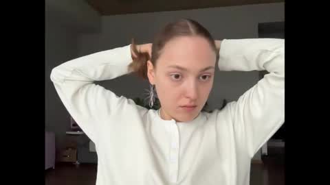 dori not holy get my tg channel with link from description under last photo online show from 09.19.25