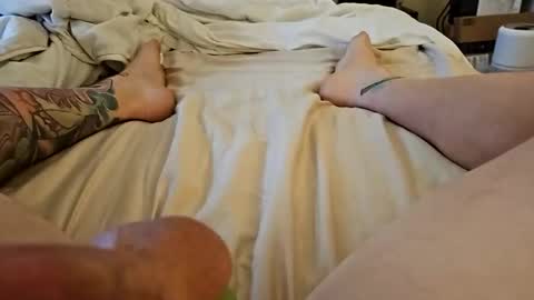 Snapshot of holylobes chatting on 12.23.24 holylobes online show from 12.23.24