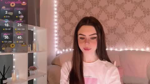 Mia online show from 11.27.25