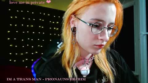 Snapshot of honelin chatting on 01.28.25 Honelints boyblonde hair AsterMIntfemboybrown hair online show from 01.28.25