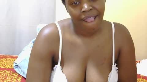Snapshot of honey_caddy chatting on 06.12.26 honey_caddy online show from 06.12.26