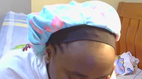 Snapshot of honey_caddy chatting on 06.24.26 honey_caddy online show from 06.24.26