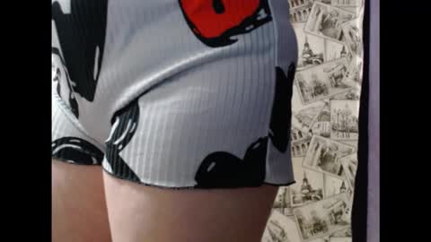 Lina online show from 11.13.25