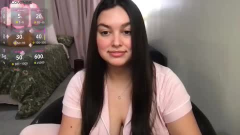 Tia online show from 12.17.25