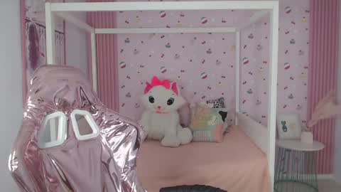 HONEY  online show from 01.10.25