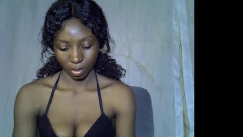 Snapshot of honeyari chatting on 02.26.26 Nicki online show from 02.26.26