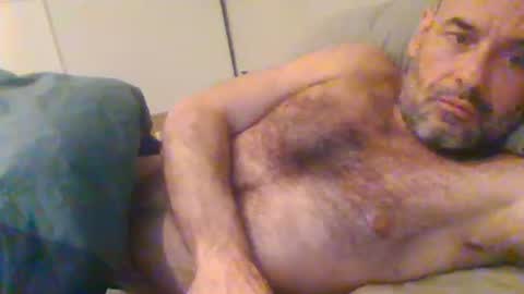 Snapshot of honeydaddyforyou chatting on 02.02.25 honeydaddyforyou online show from 02.02.25