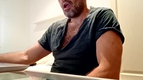 Snapshot of honeydaddyforyou chatting on 03.09.25 honeydaddyforyou online show from 03.09.25