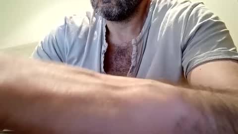 Snapshot of honeydaddyforyou chatting on 03.11.25 honeydaddyforyou online show from 03.11.25