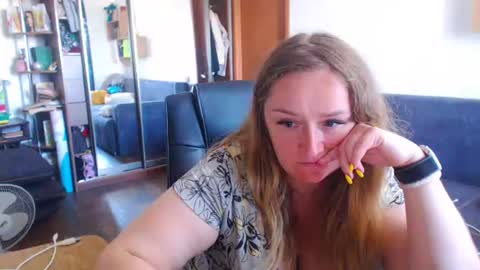 HoneydewMolly online show from 07.17.26