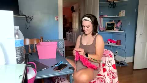 HoneyDrippinBunny online show from 04.26.26