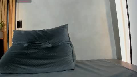 Sofia independent model online show from 02.07.26