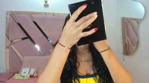 honeyht online show from 07.07.26
