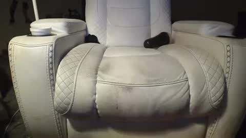 Heather Lovelace online show from 09.20.25