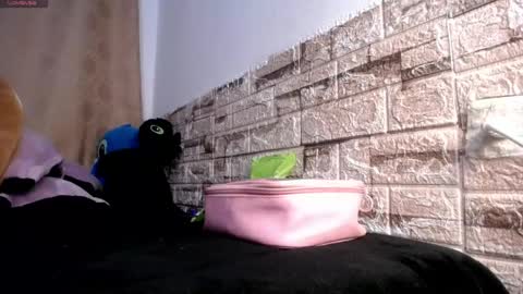 Victoria online show from 04.14.26