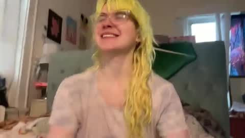 Emi Rose online show from 03.06.26