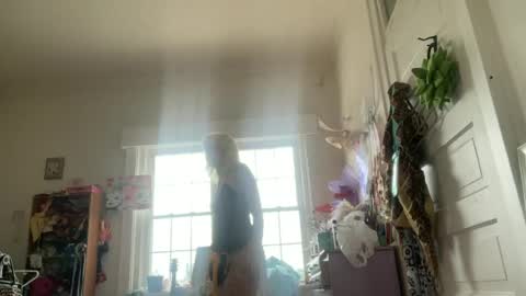 Snapshot of honeyxlimbed chatting on 06.26.26 Emi Rose online show from 06.26.26
