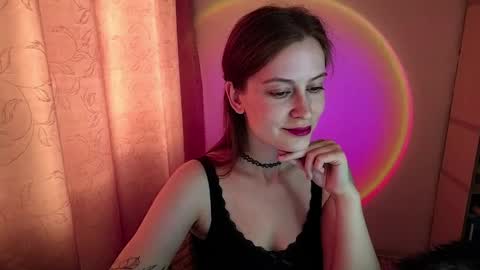honeyy_bun online show from 05.06.26