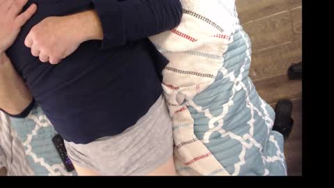 Snapshot of hookedup2 chatting on 02.09.25 ItsReeleMe online show from 02.09.25