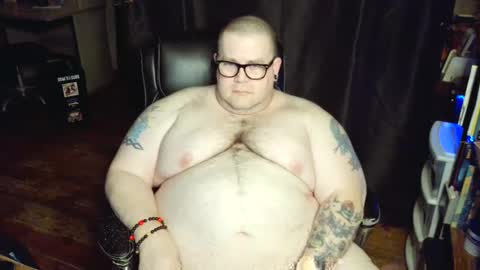 Snapshot of hoosierdaddyxl chatting on 01.13.25 Sir online show from 01.13.25