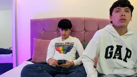 hoot_booys_ online show from 02.09.26