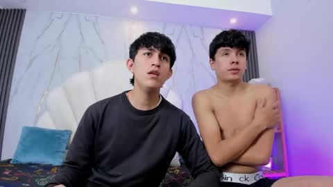 hoot_booys_ online show from 04.18.26