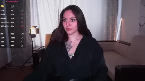 Snapshot of hoot_owl_cb chatting on 07.23.26 Karina online show from 07.23.26