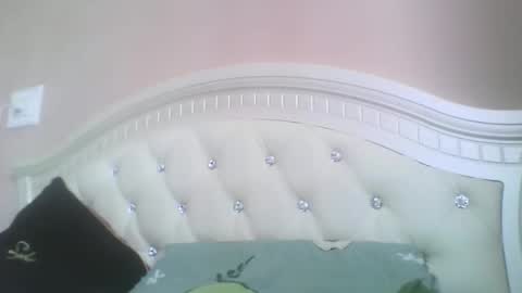 Snapshot of hootloove69 chatting on 05.17.26 hootloove69 online show from 05.17.26