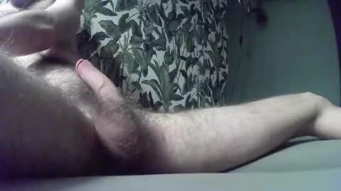 Snapshot of hoover2k chatting on 02.06.25 c2c online show from 02.06.25