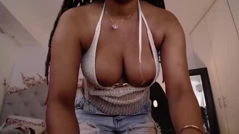 Snapshot of hope11x chatting on 03.04.26 hope11x online show from 03.04.26