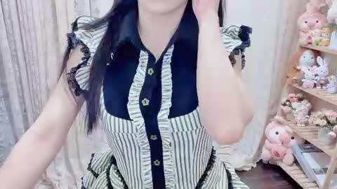Snapshot of horinatori chatting on 06.25.26 Rina online show from 06.25.26
