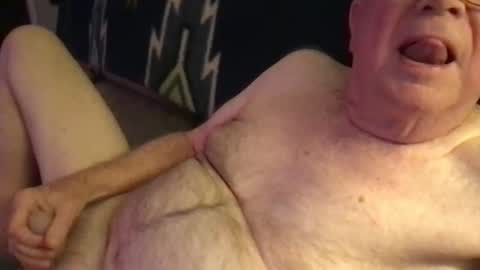 Snapshot of horndog69b chatting on 05.23.26 horndog online show from 05.23.26