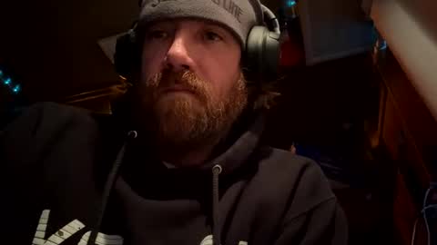 Snapshot of horndwag37 chatting on 12.22.25 horndwag37 online show from 12.22.25