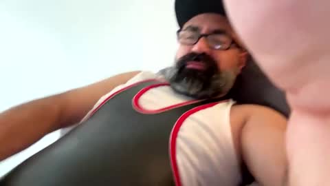 Snapshot of hornedupnwild chatting on 12.20.24 Showing off gets me off online show from 12.20.24