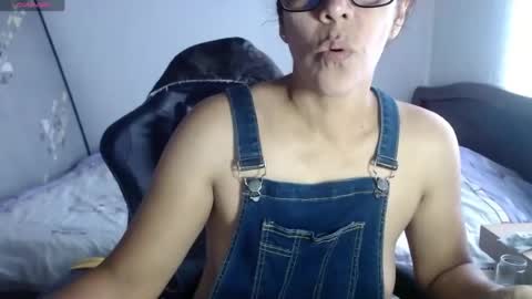 Snapshot of horny_and_daring chatting on 06.22.26 horny and daring online show from 06.22.26