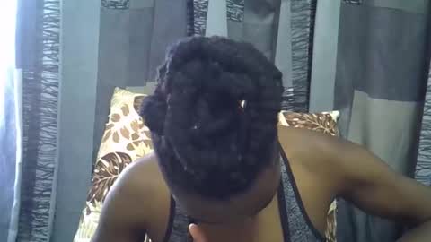 Leila online show from 04.09.26