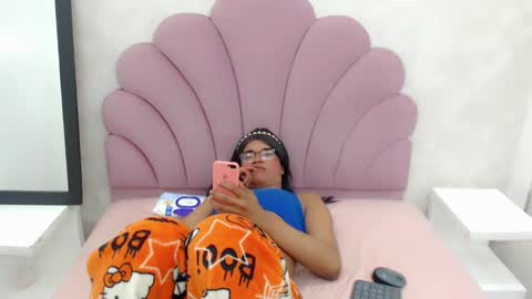 horny_bri_ online show from 11.22.25