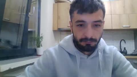 Snapshot of horny_couple9600 chatting on 09.29.25 horny_couple9600 online show from 09.29.25