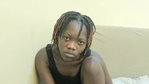 Snapshot of horny_ebonies chatting on 02.18.26 horny_ebonies online show from 02.18.26